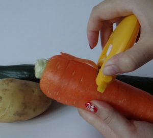 Vegetable peeler for promo